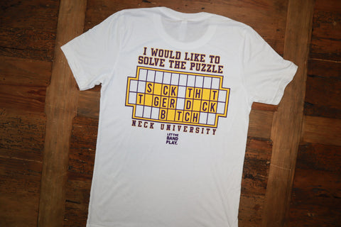 NECK U WOF Tee